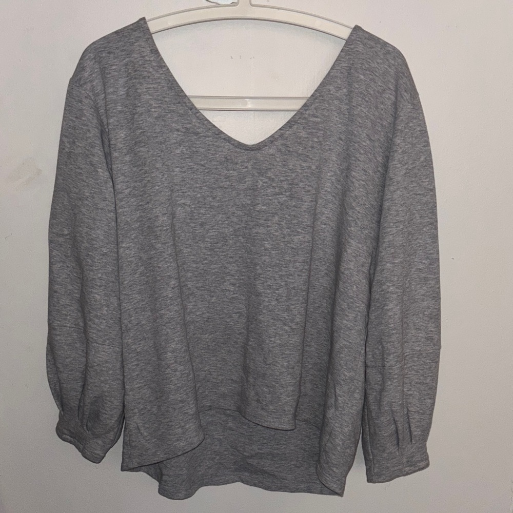 Halogen Light Gray V-Neck Pullover Sweatshirt